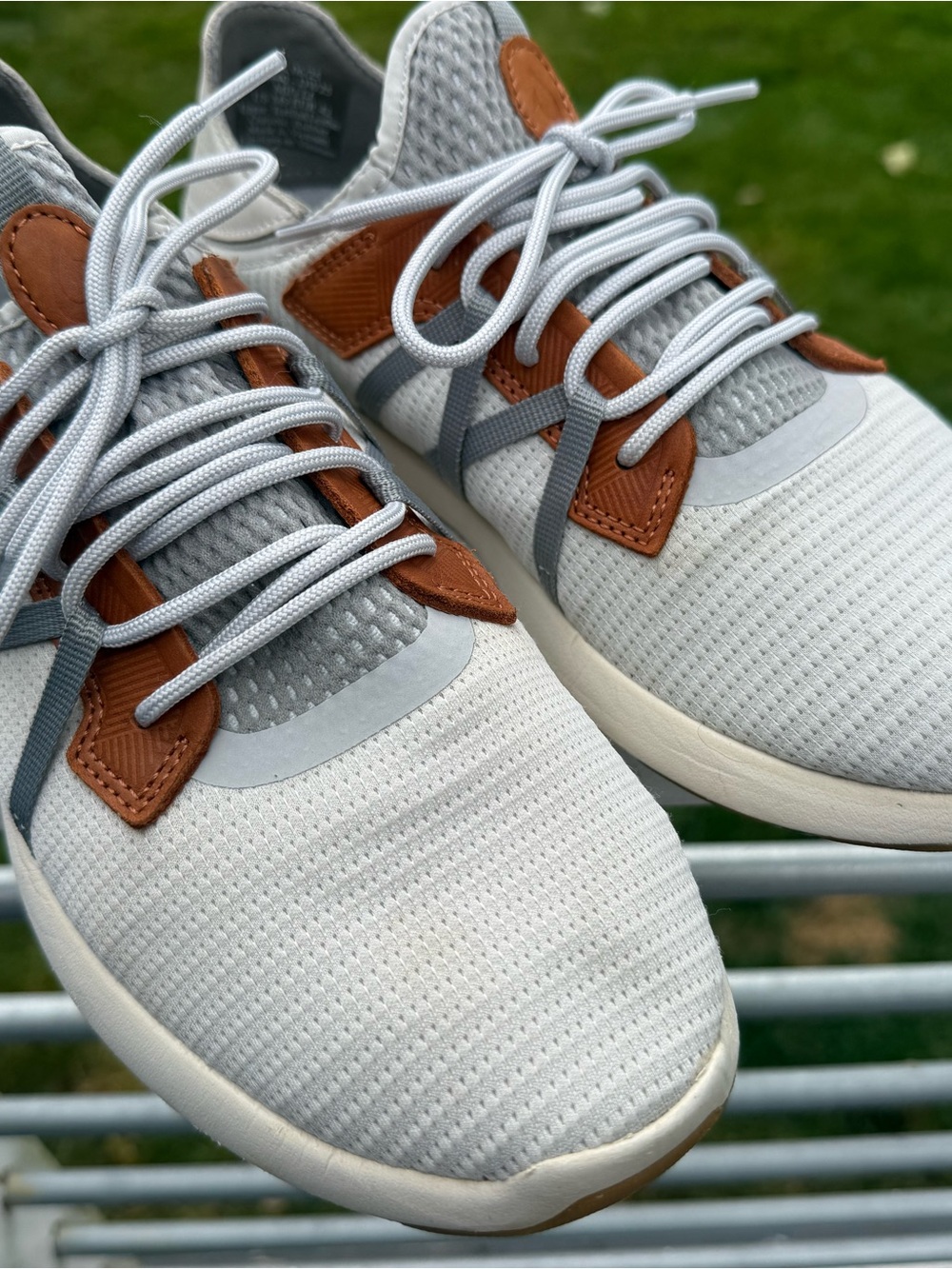 OluKai Men's Light Gray and Brown Knit Lace-Up Sneakers